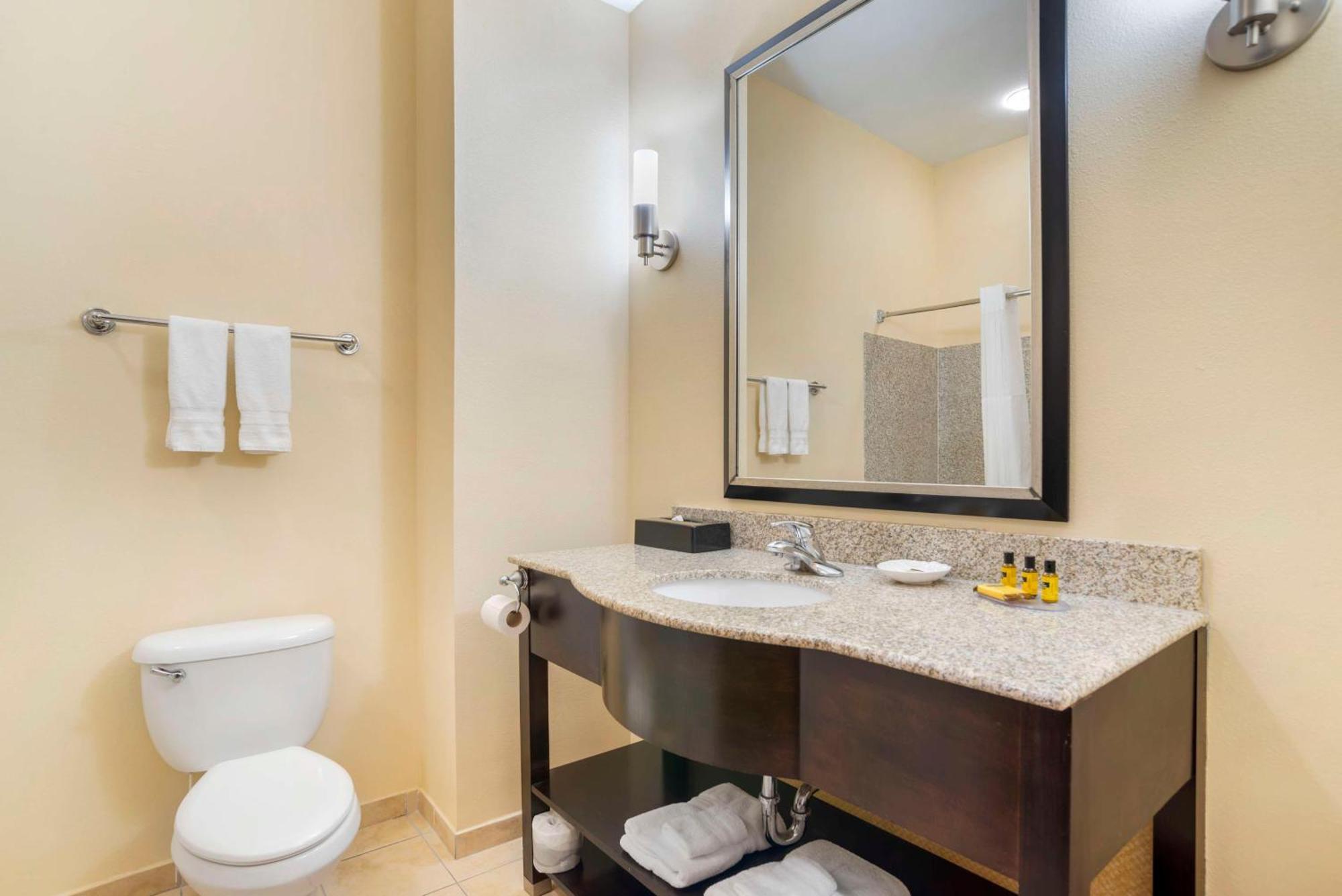 Best Western Plus Flowood Inn & Suites Eksteriør bilde